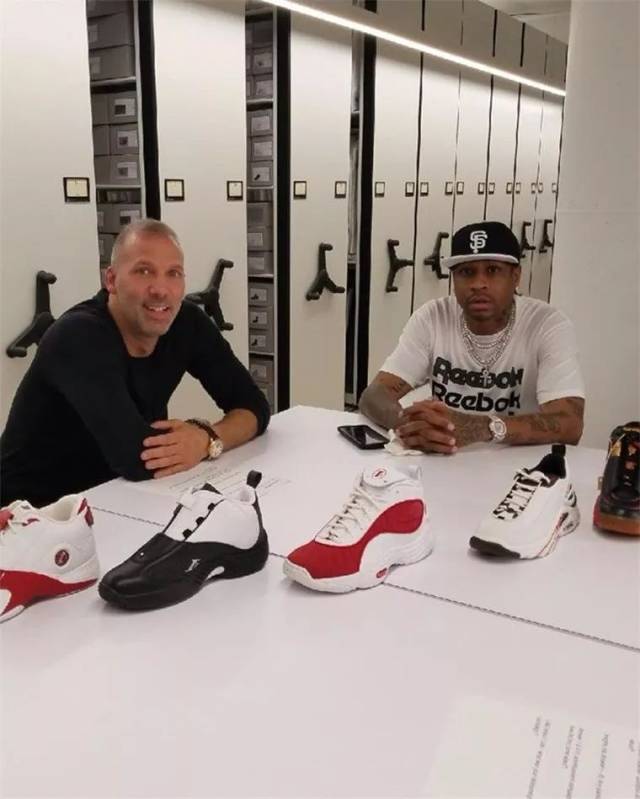 德转：王上源与河南队续约一年，新合同至2026年底（德转：王上源与河南队续签一年，合同至2026年末）