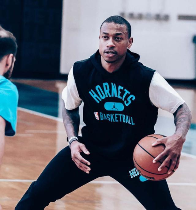 一旦他在米 一旦他在米